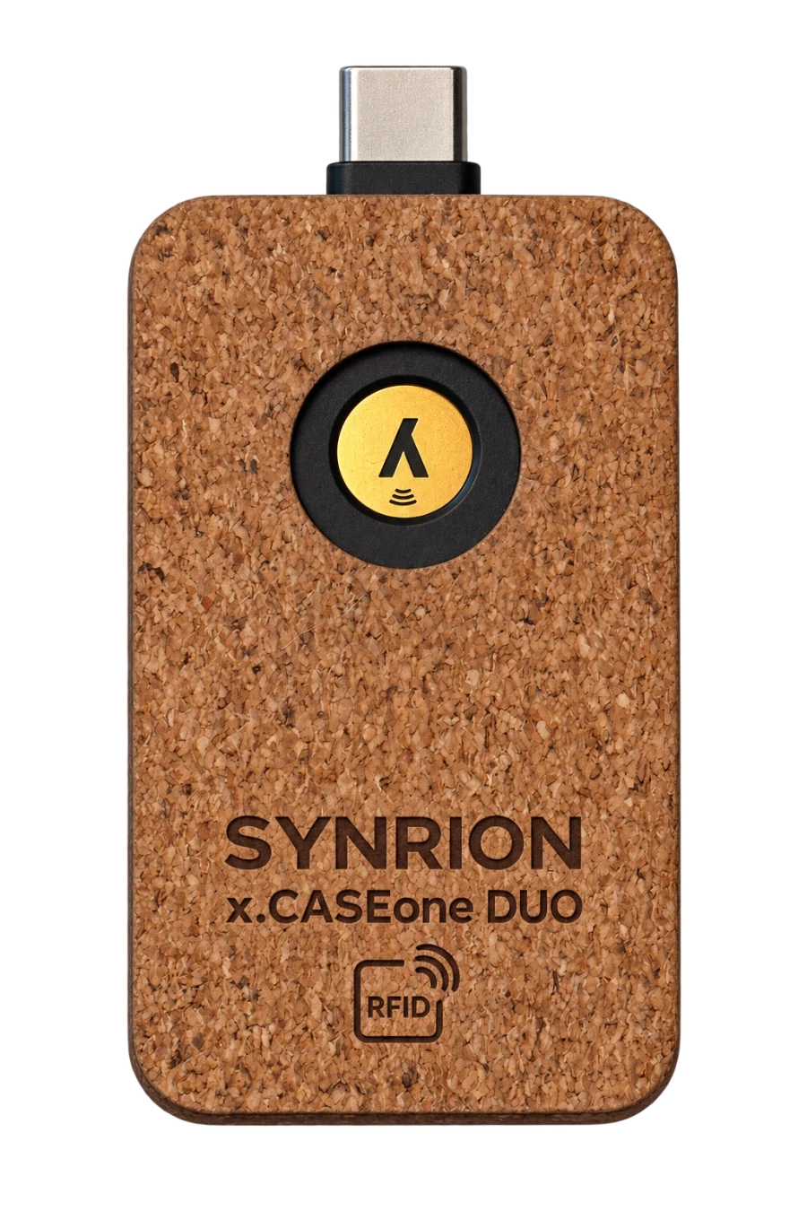Korkfassung mit beschrifteter Vorderseite, sichtbarem YubiKey-Kontakt und USB-C-Anschluss oben.